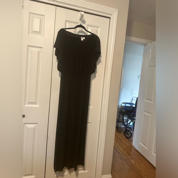 Emma & Michele black pantsuit size small. - Picture 2 of 8